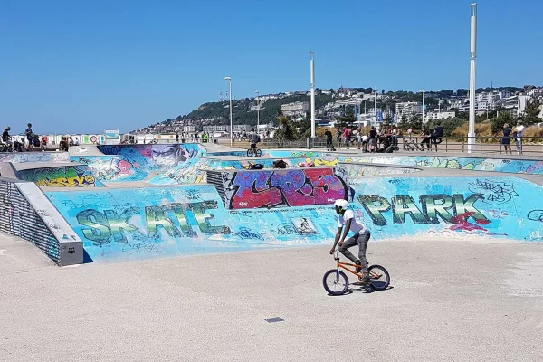 Skatepark à la plage du Havre