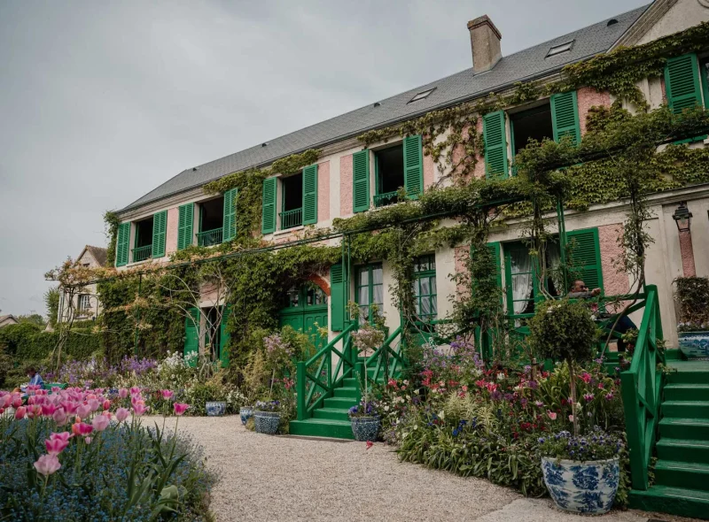 In der Galerie öffnen: Haus und Gärten Claude Monets in Giverny Haus und Gärten Claude Monets in Giverny