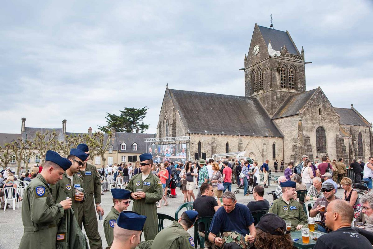 Sainte Mere Eglise Normandie Urlaub Frankreich