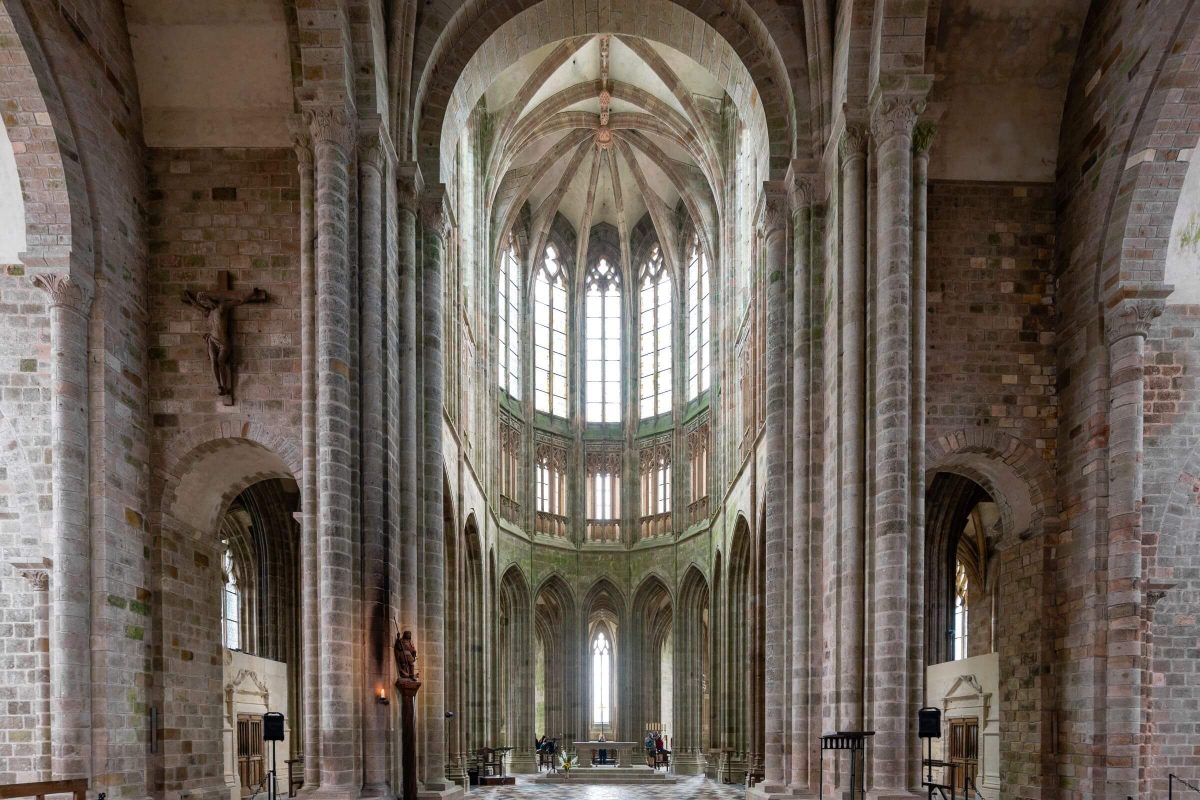 Blick auf den Chor der Abteikirche des Mont Saint-Michel