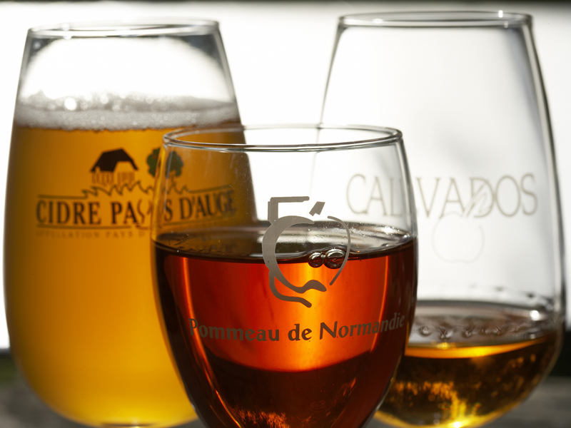 Calvados und Cidre-Gläser